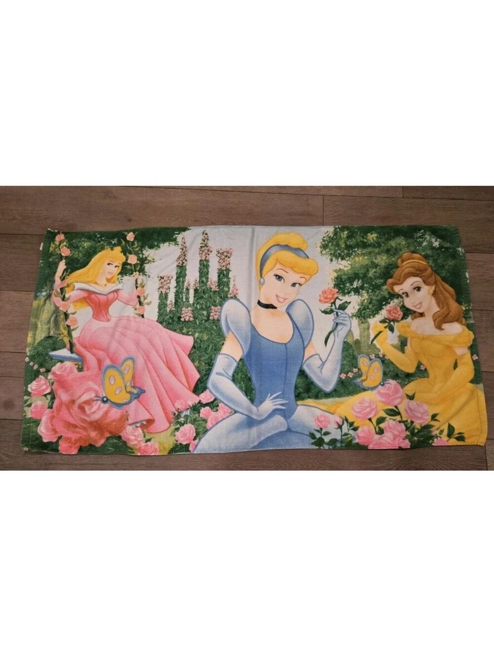 Disney Store Exclusive Princess Cinderella Belle & Aurora Beach Towel